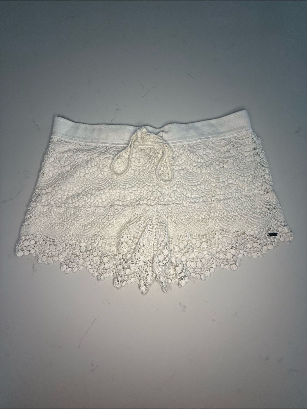Hollister Cream Crochet Lace Drawstring Women's Shorts